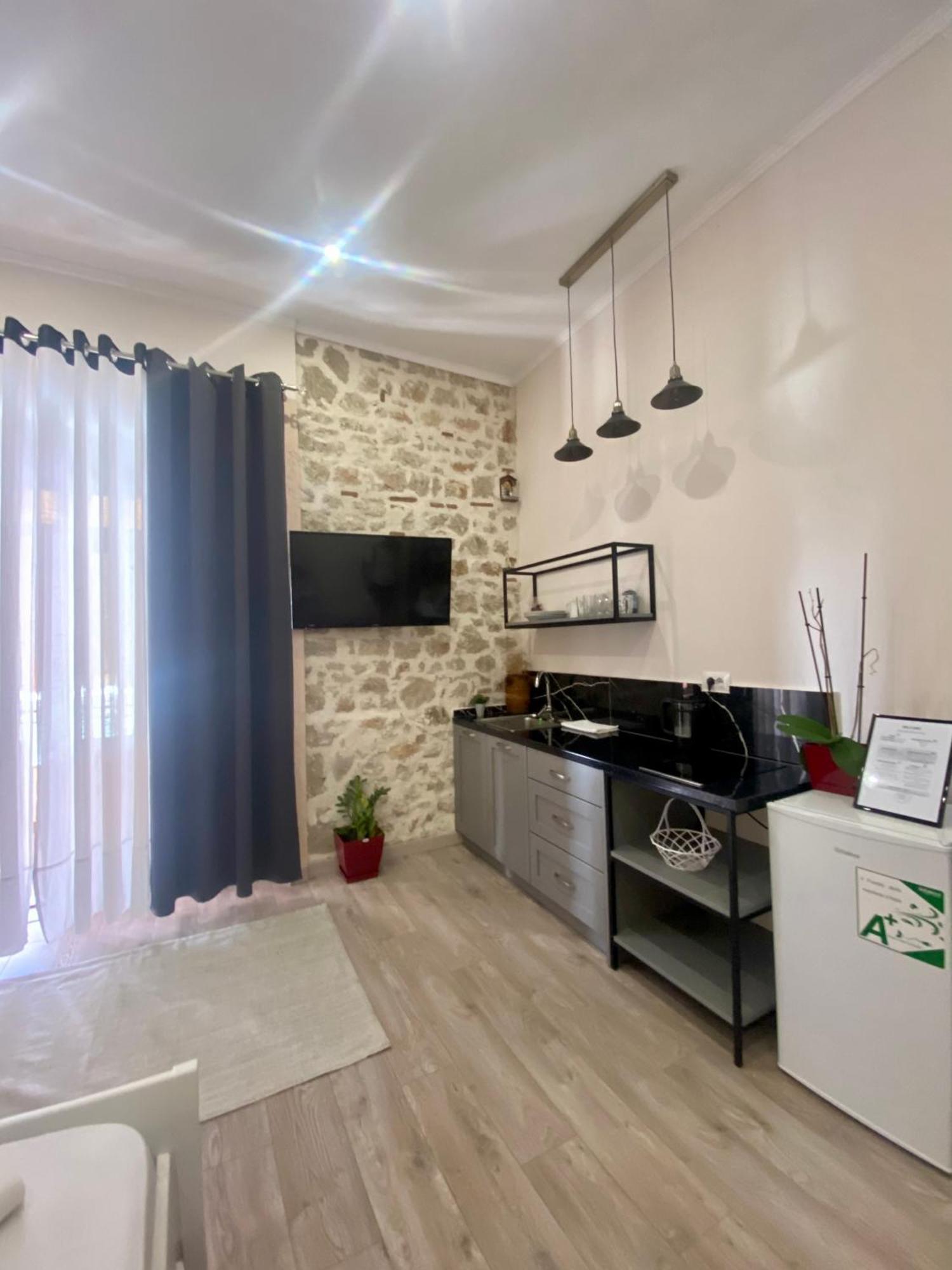Citycenter Studios Sarandë Exteriör bild