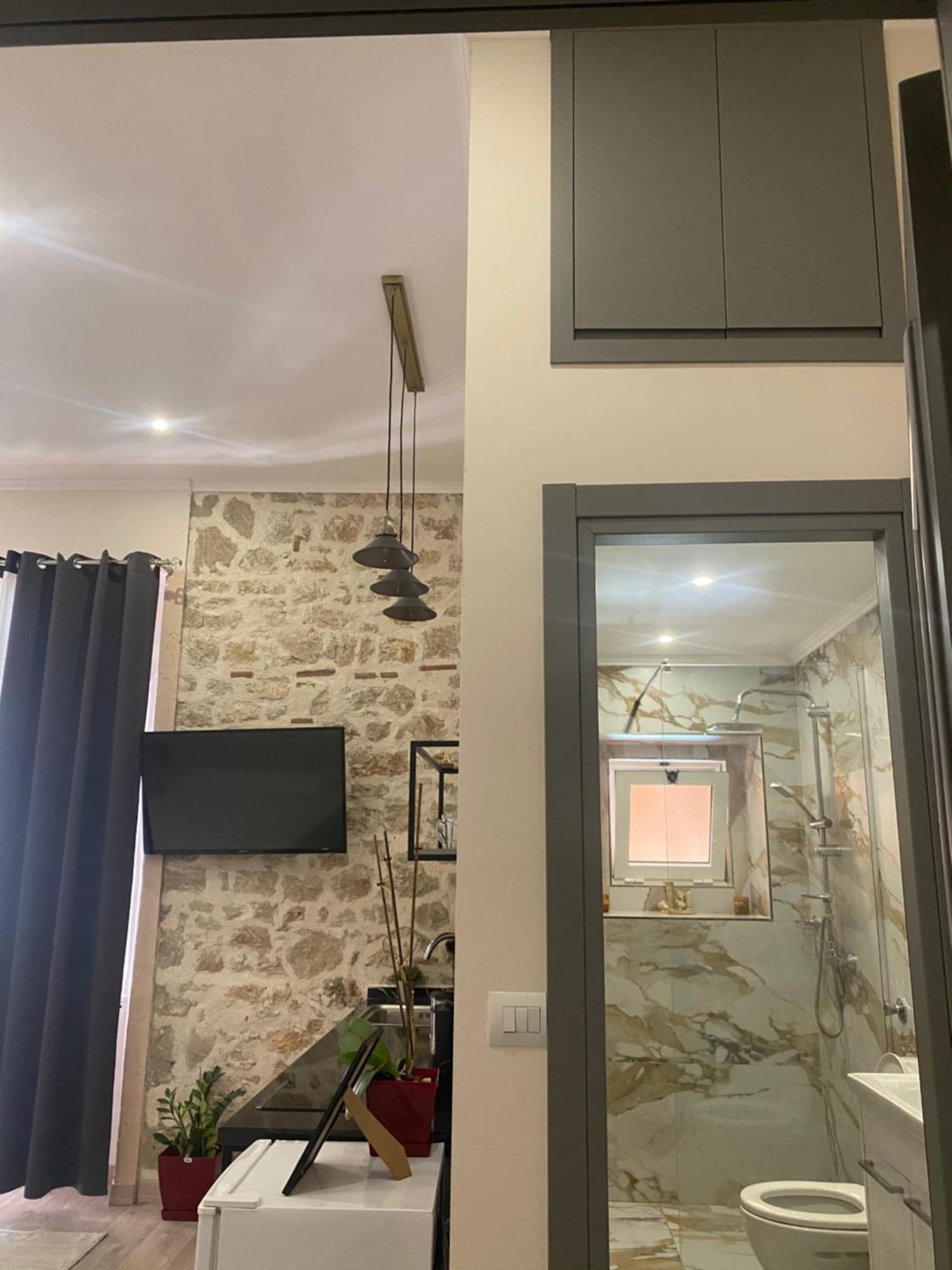 Citycenter Studios Sarandë Exteriör bild