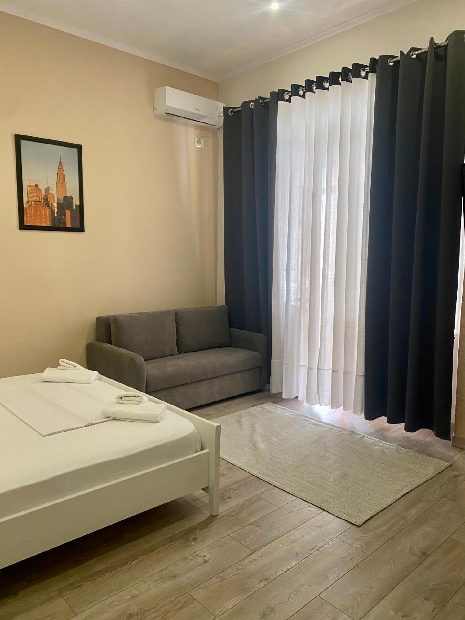 Citycenter Studios Sarandë Exteriör bild